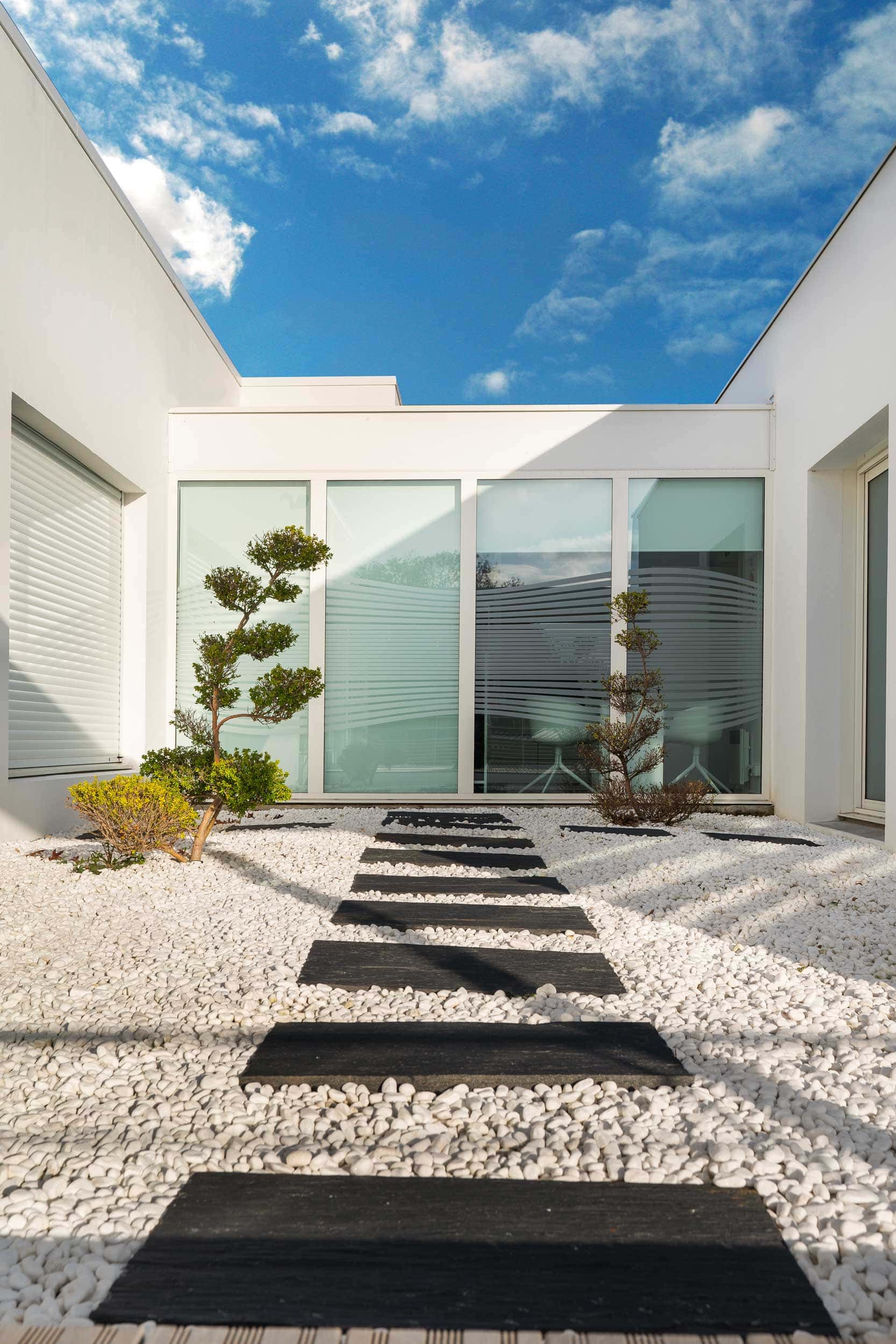 Clinilux-Archi_FlorianLeger_Florian-Leger-1_patio
